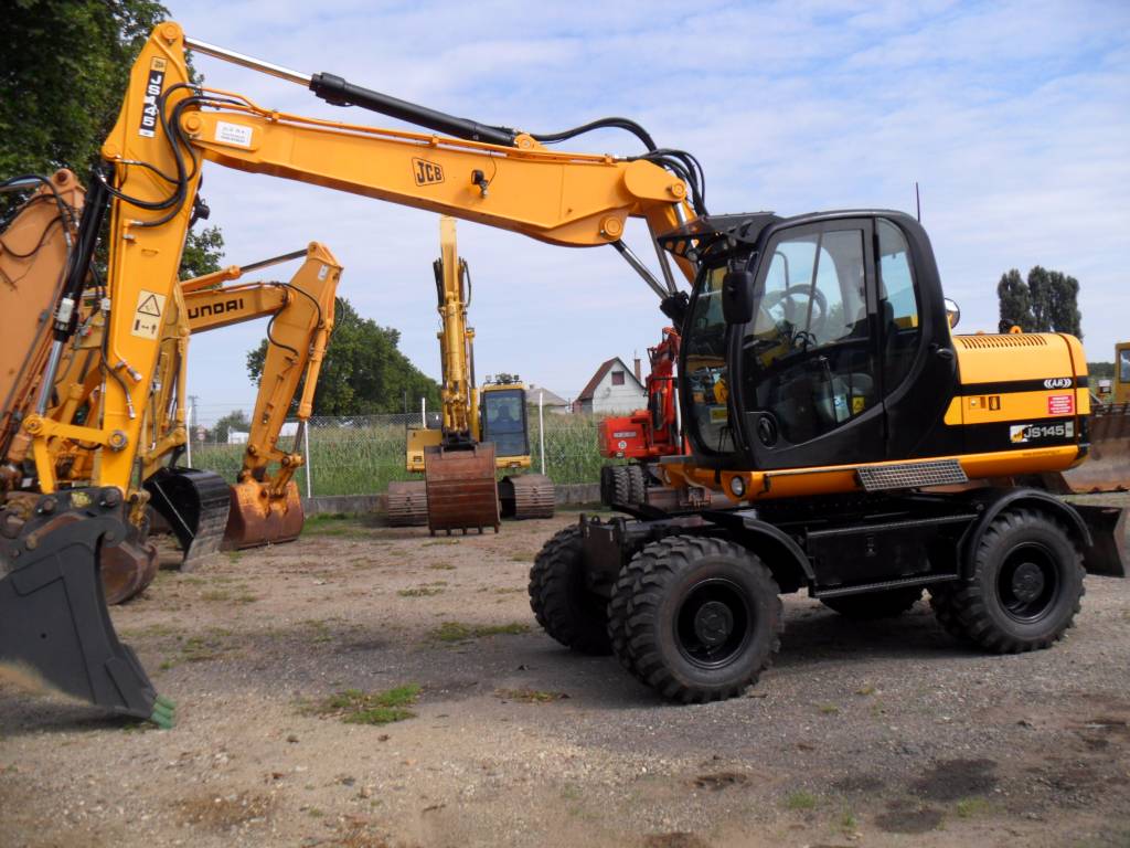 Экскаватор JCB JS 145 W Экскаватор JCB JS 145 W